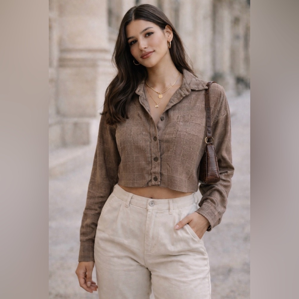 American Eagle Outfitters brown plaid button down long sleeve crop top Shirt XS